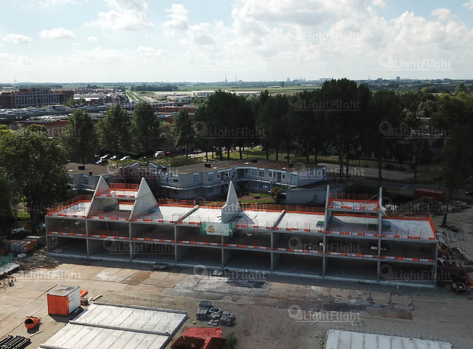 FO17818_4 FO17818_4